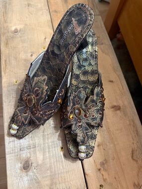 John F Fashion Embellished Metallic Brown Mules with Bead Detail